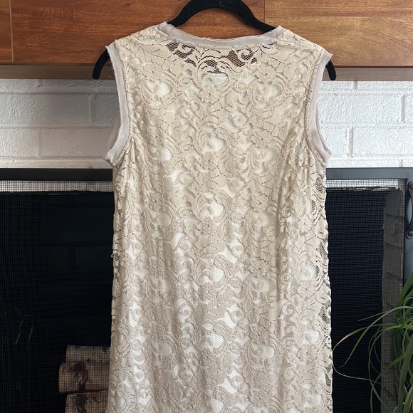 Simply Vera - Vera Wang dress.  Size M - Picture 5 of 5